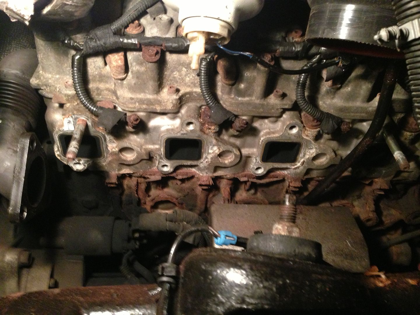 Exhaust manifold bolts