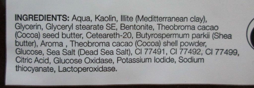 photo HMRichChocolateMoisturisingMask04.jpg