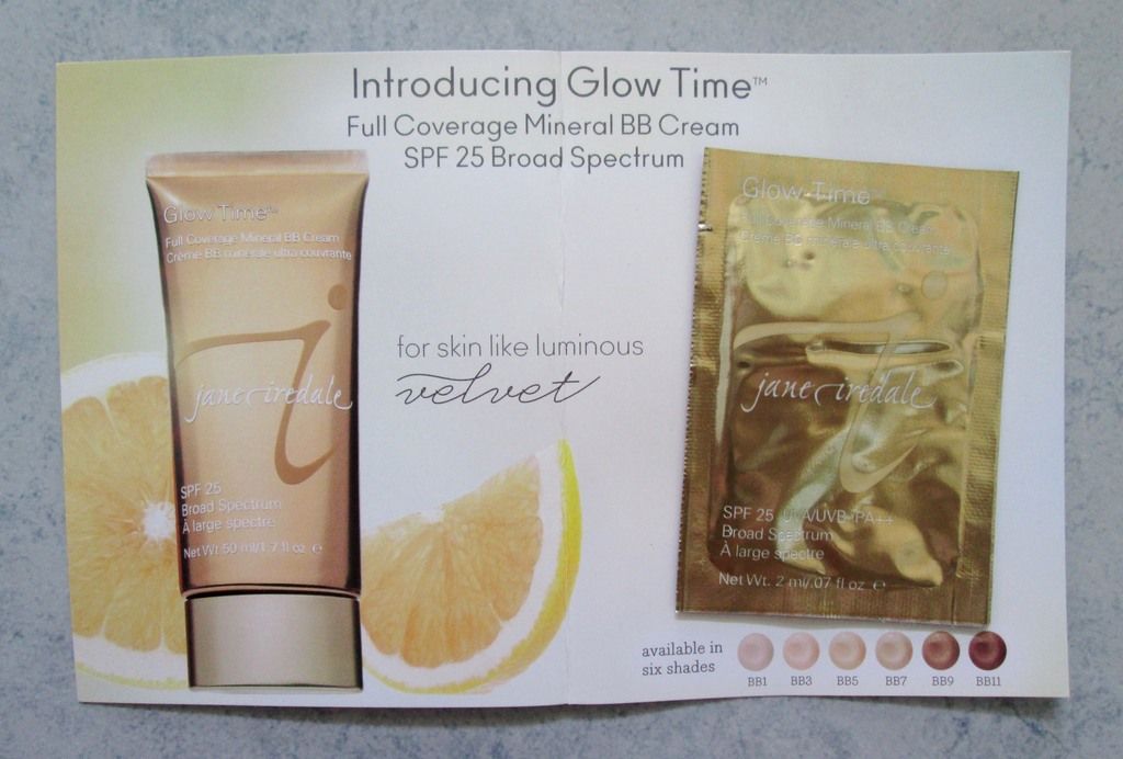 photo JaneIredaleMakeupKit11.jpg