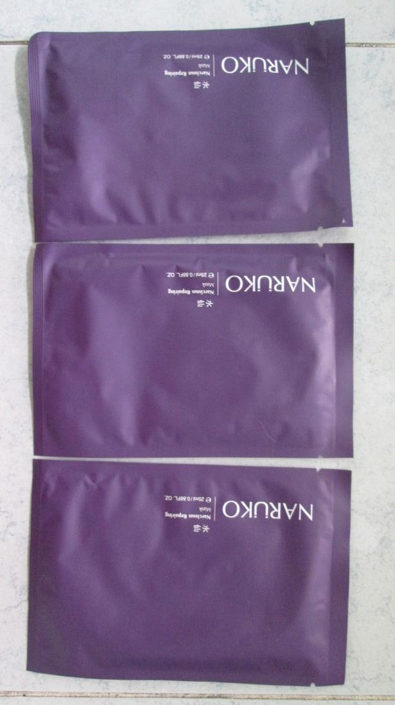 photo NarukoProducts03.jpg
