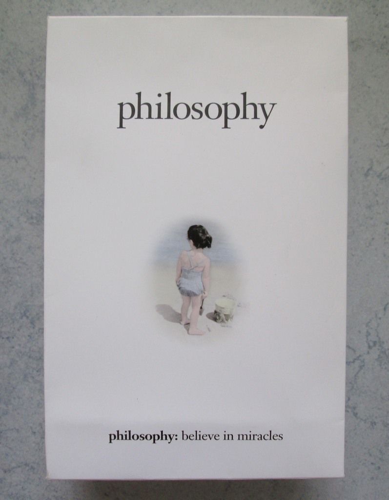 photo PhilosophyPouchGoodies01.jpg