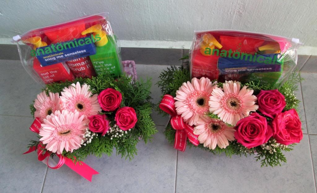 photo HummingFlowersGiftsGiftSet05.jpg