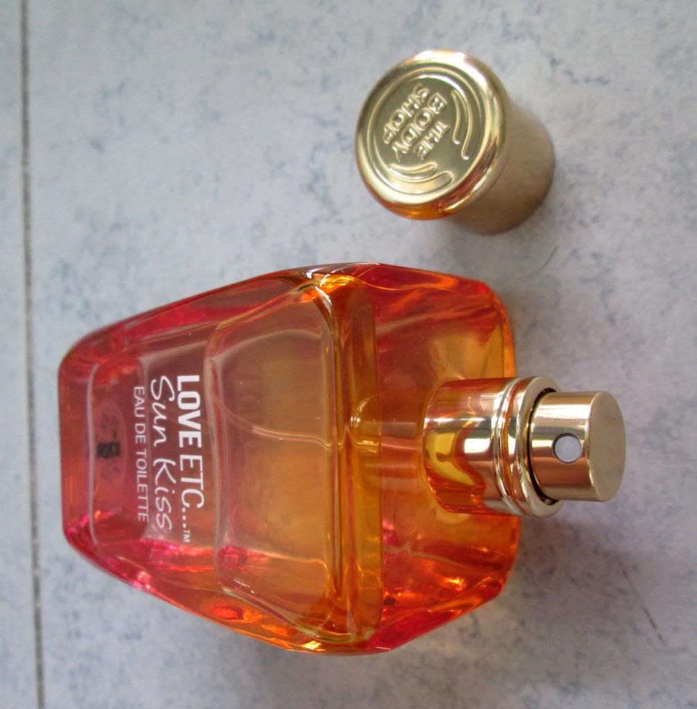photo MaterialWorldTheBodyShopProduct06.jpg