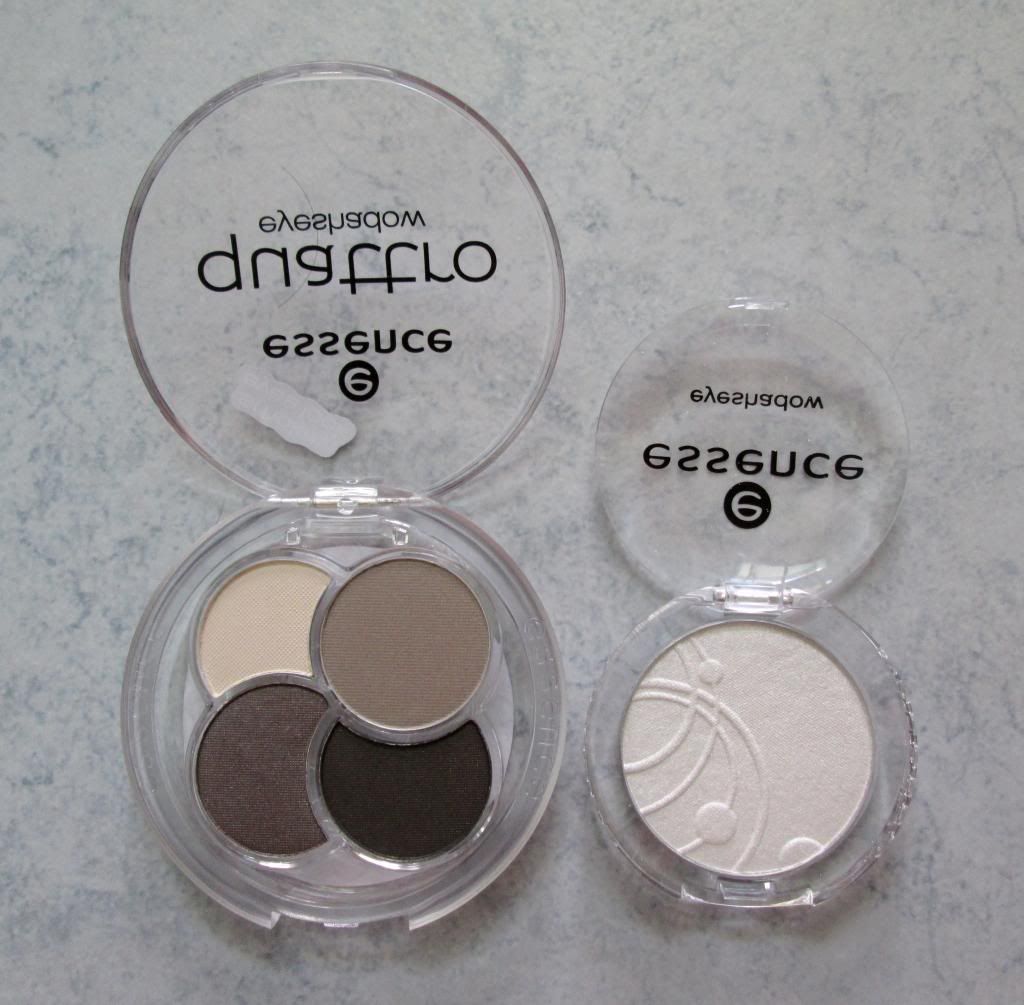 photo EssenceCosmeticsMakeup14.jpg