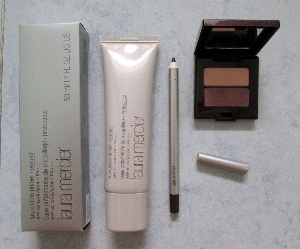 photo BellaBoxLauraMercierMakeup03.jpg