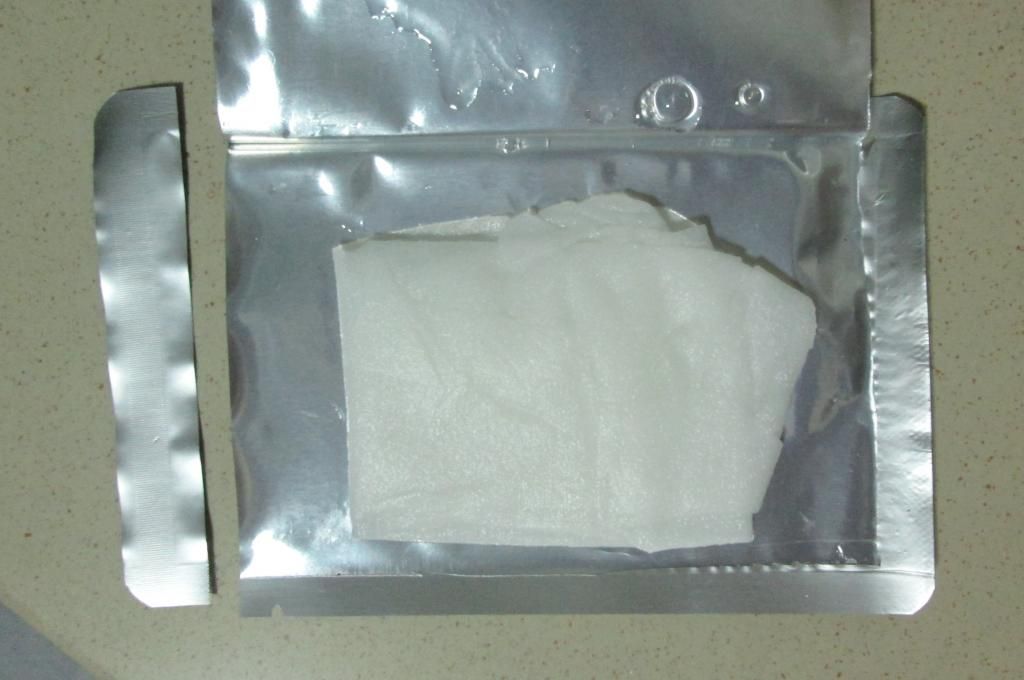 photo DeGaneshGreenTeaRelaxEssenceMask06.jpg