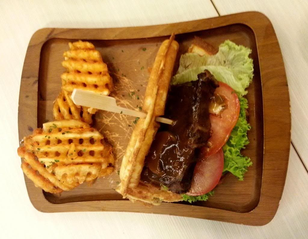photo GriddyGourmetWaffles03.jpg