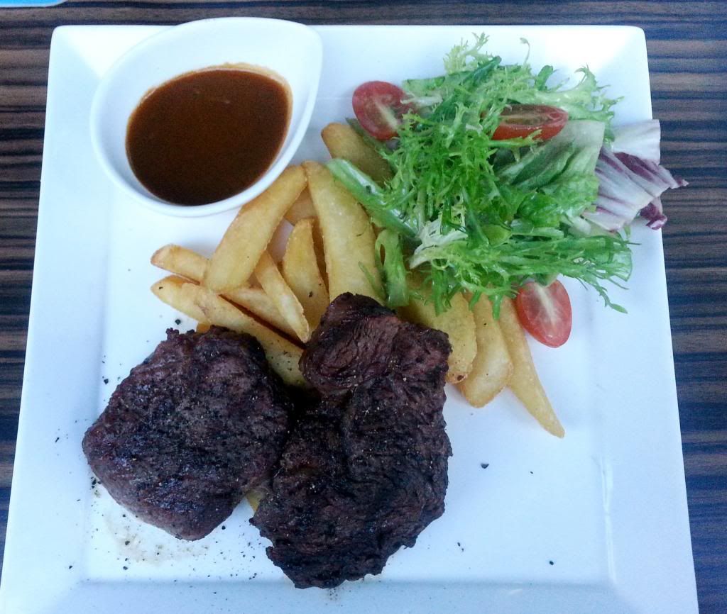 photo HopsBeveragesSteakBeer04.jpg